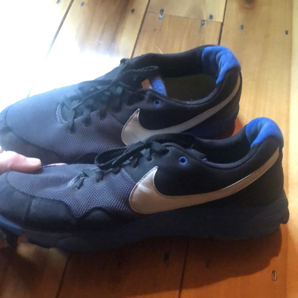 Nike shoes